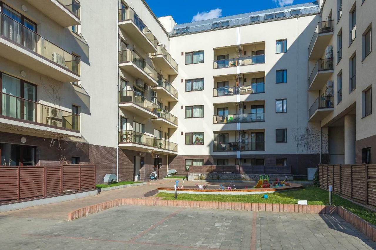 Central Apartment Букурещ Екстериор снимка